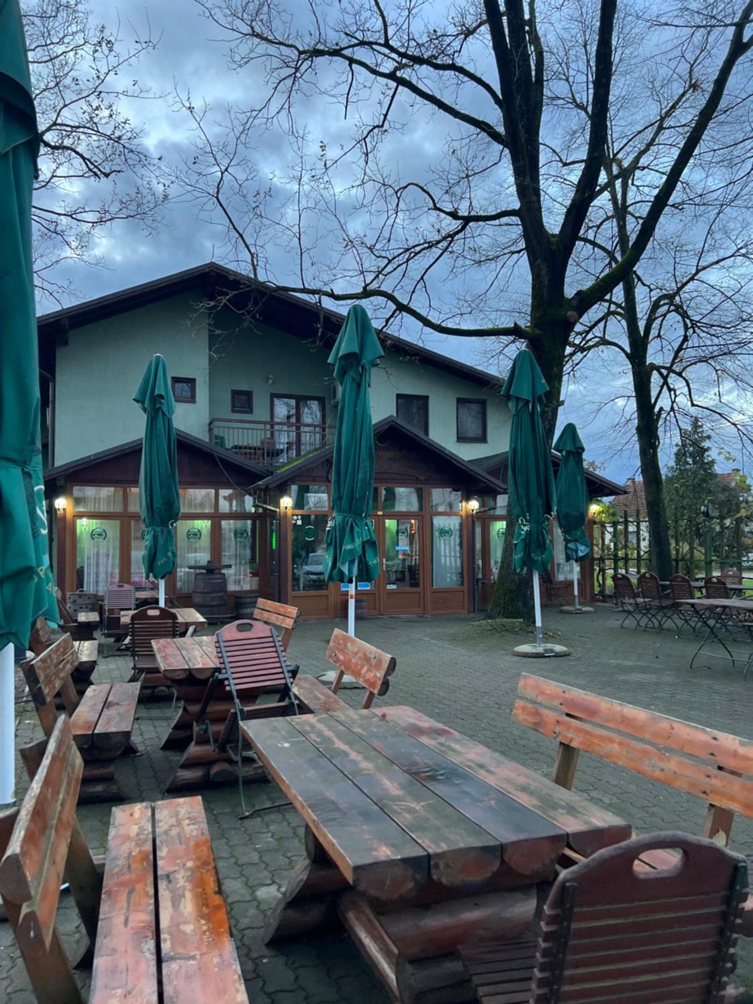 Ribarska Prica-Restoran Pansion Prijedor Bed & Breakfast Екстериор снимка
